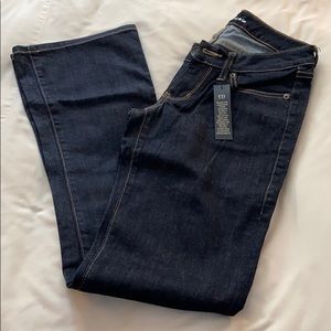VS dark jeans. NWT. Size 2. Boot cut